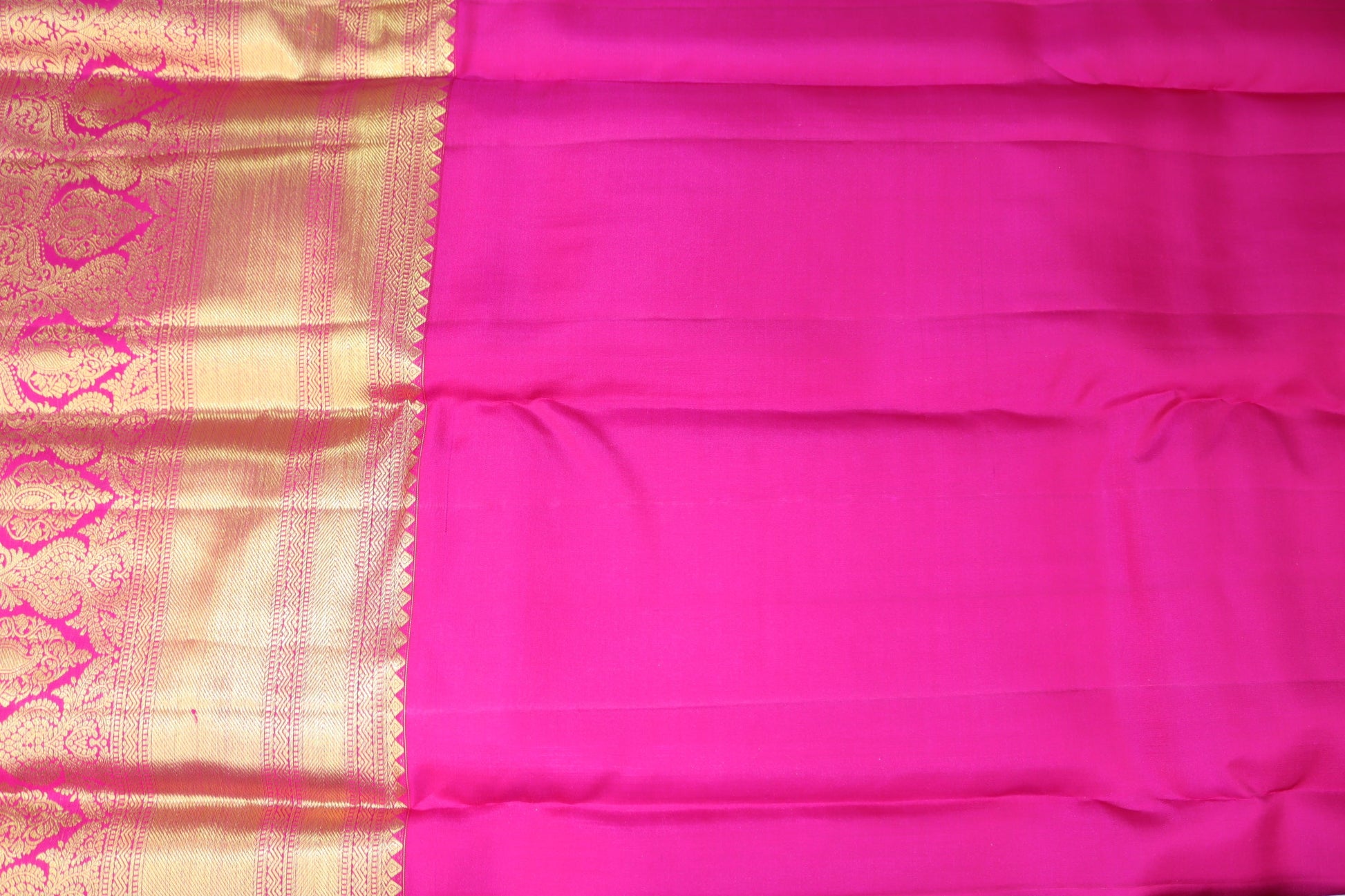 Mesmerizing Green Pure Kanjipuram Saree From Weavers and Best on Online