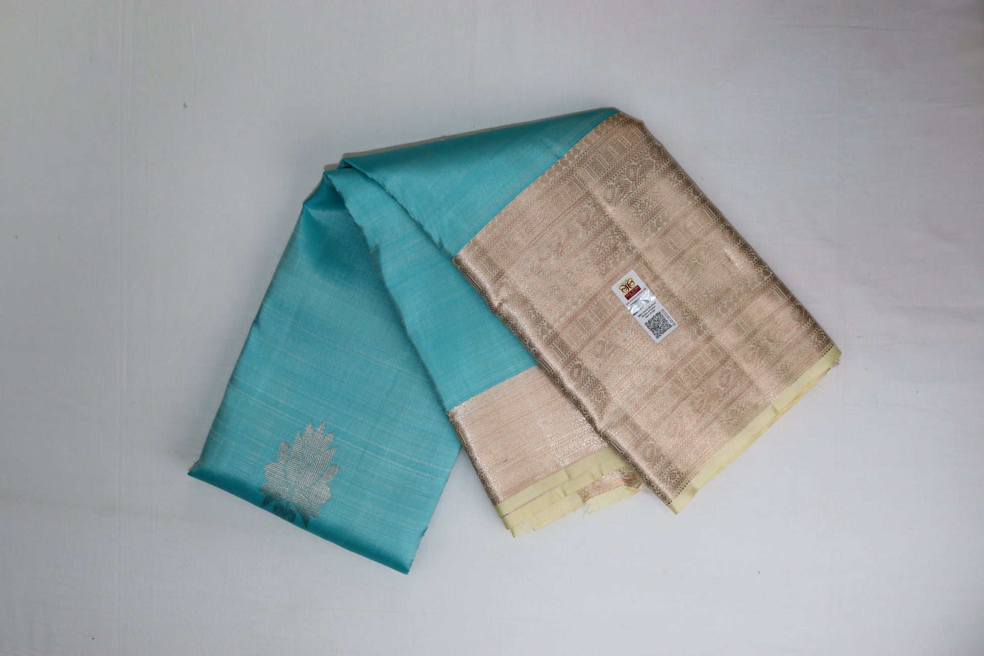 Exotic Sky Blue Kanchipuram Silk saree From Weavers and Best on Online