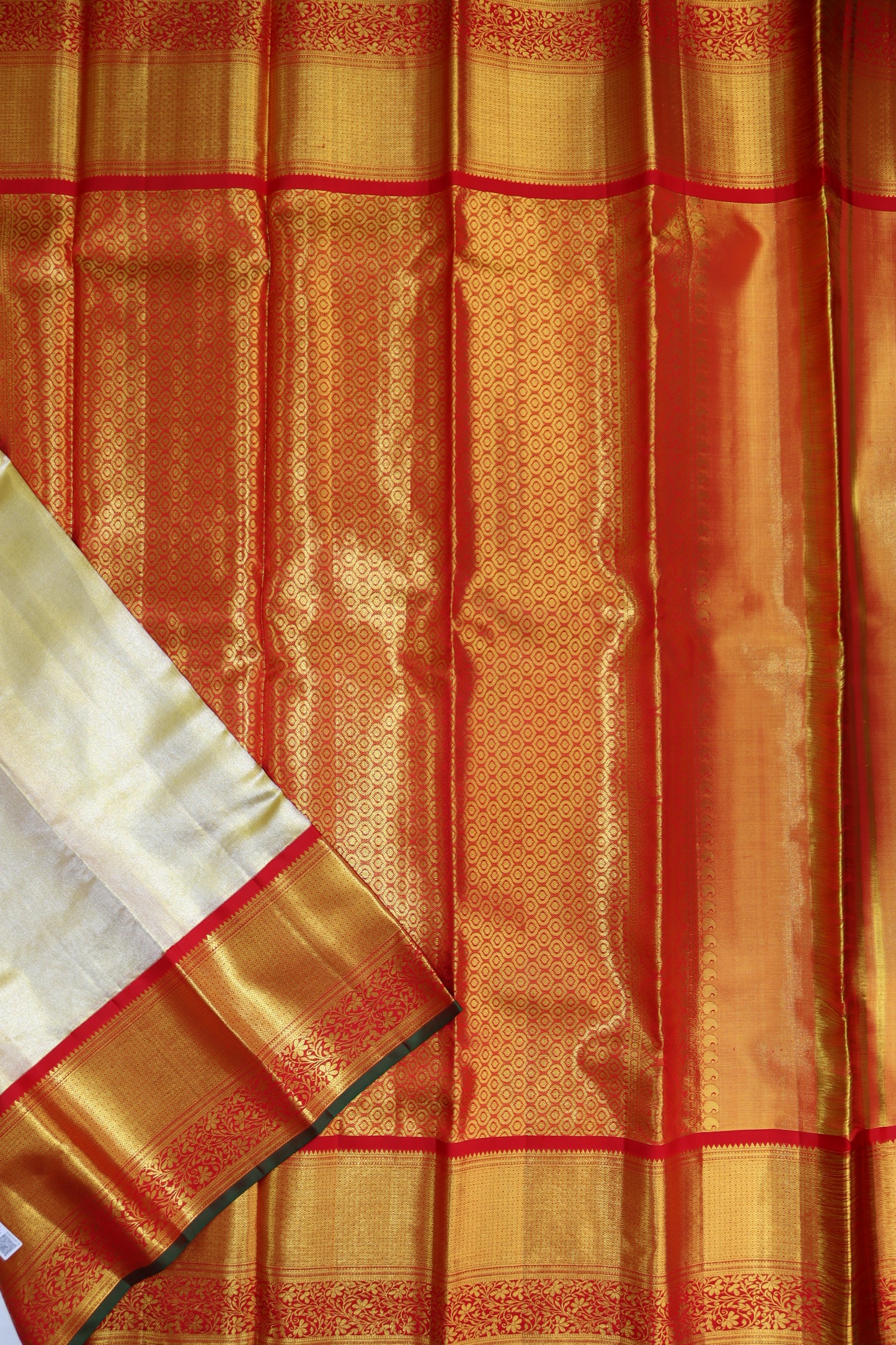 Traditional Gold Kanchipuram  Silk Saree