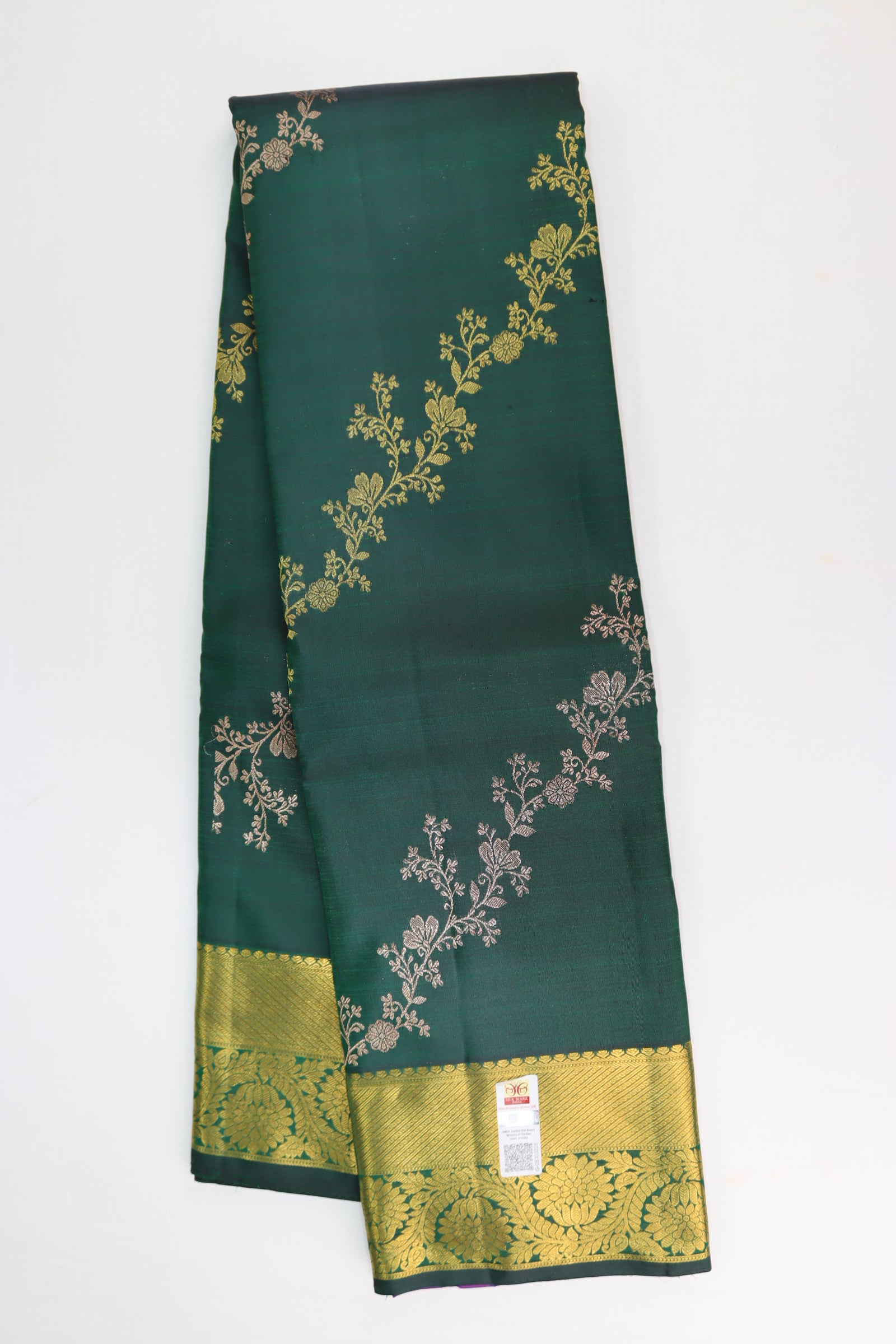 Stunning Green Kanchipuram Silk saree From Weavers and Best on Online