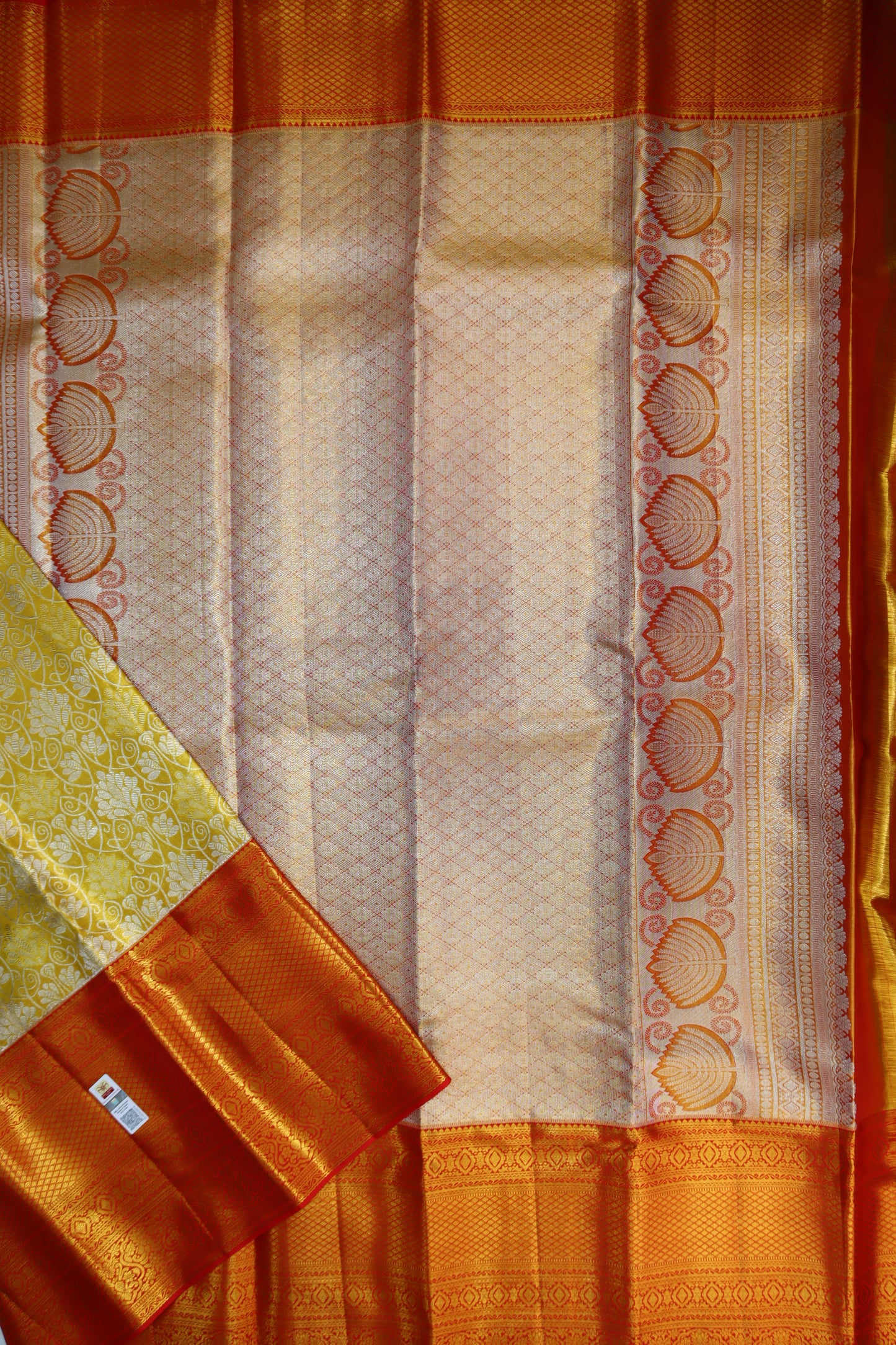 Traditional Yellow Kanchipuram Silk Saree From Weavers and Best on Online