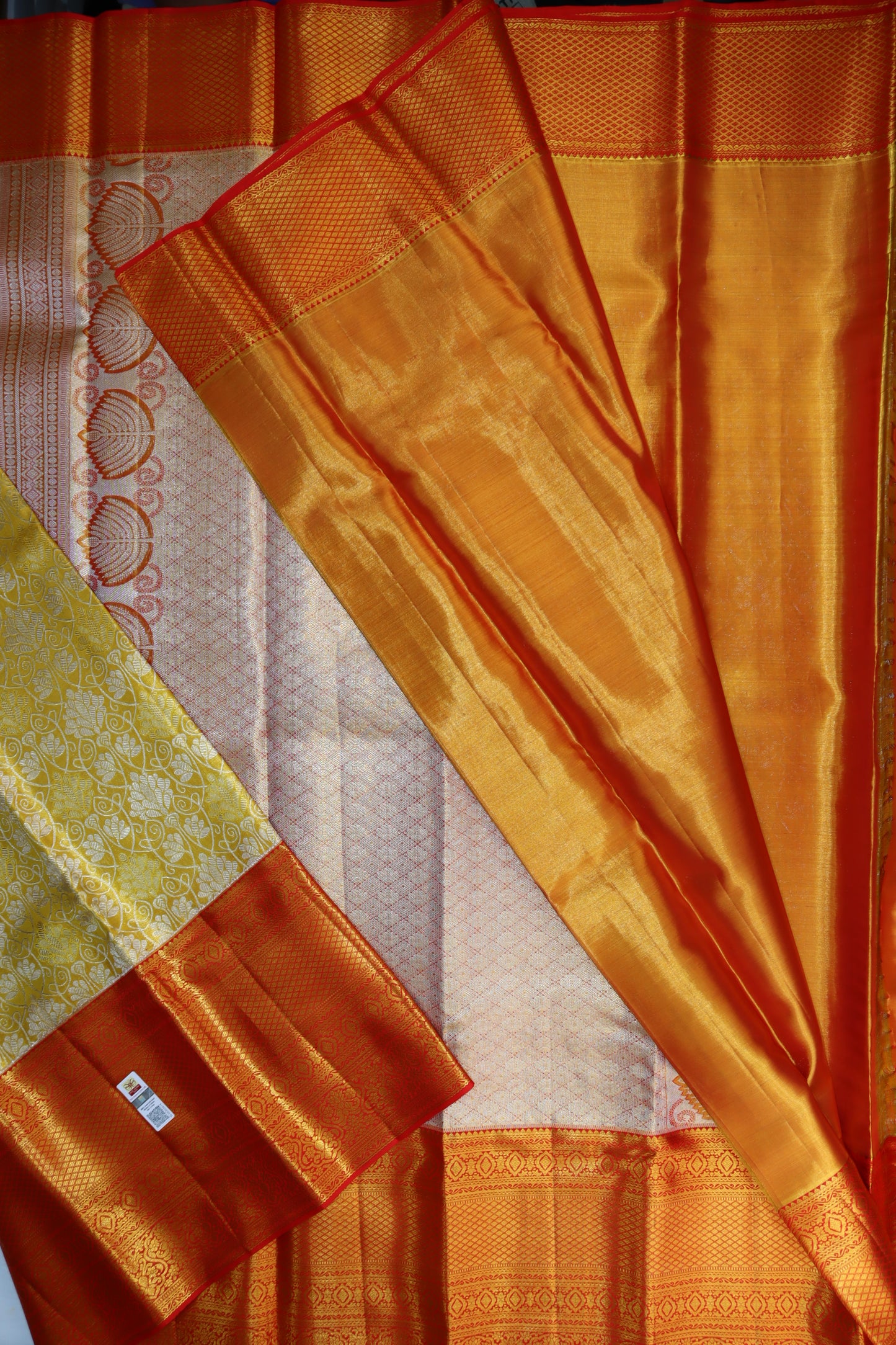 Traditional Yellow Kanchipuram Silk Saree From Weavers and Best on Online