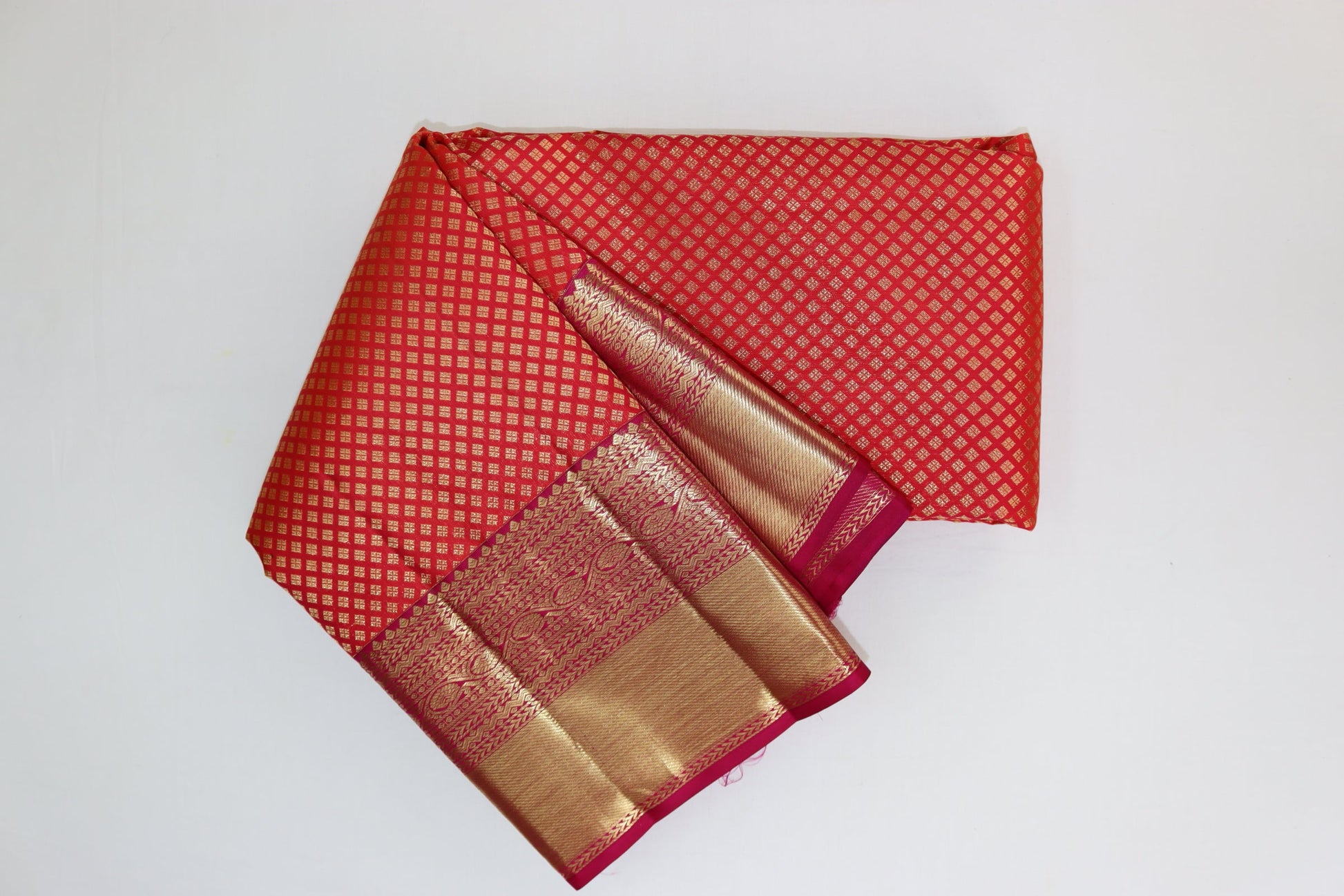 Traditional Red Kanjipuram Saree From Weavers and Best on Online