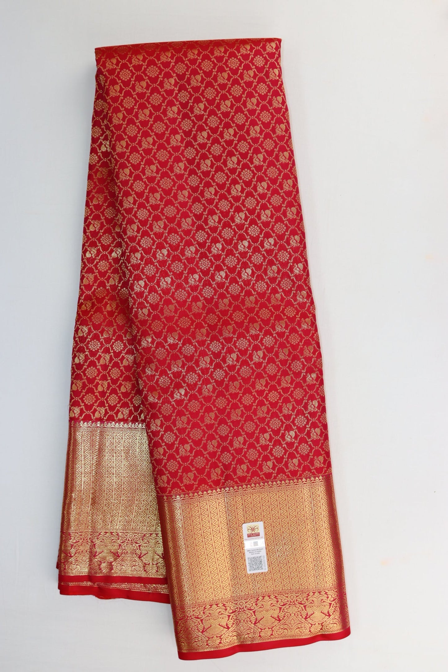 Exquite Red Kanjipuram Saree From Weavers and Best on Online