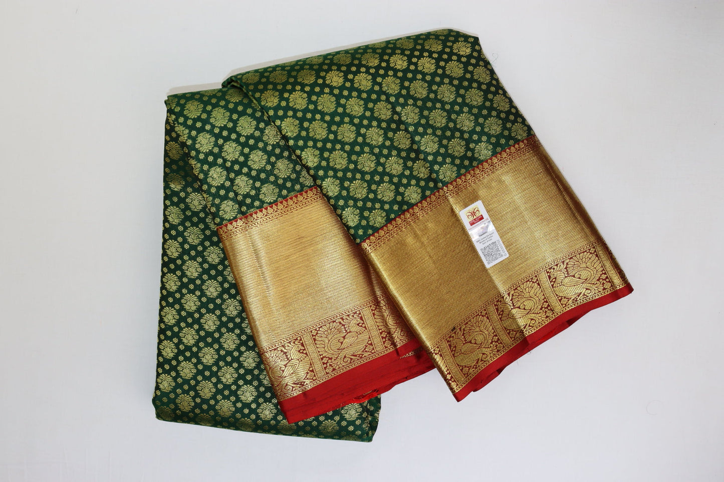 Classic Green Kanjipuram Saree From Weavers and Best on Online