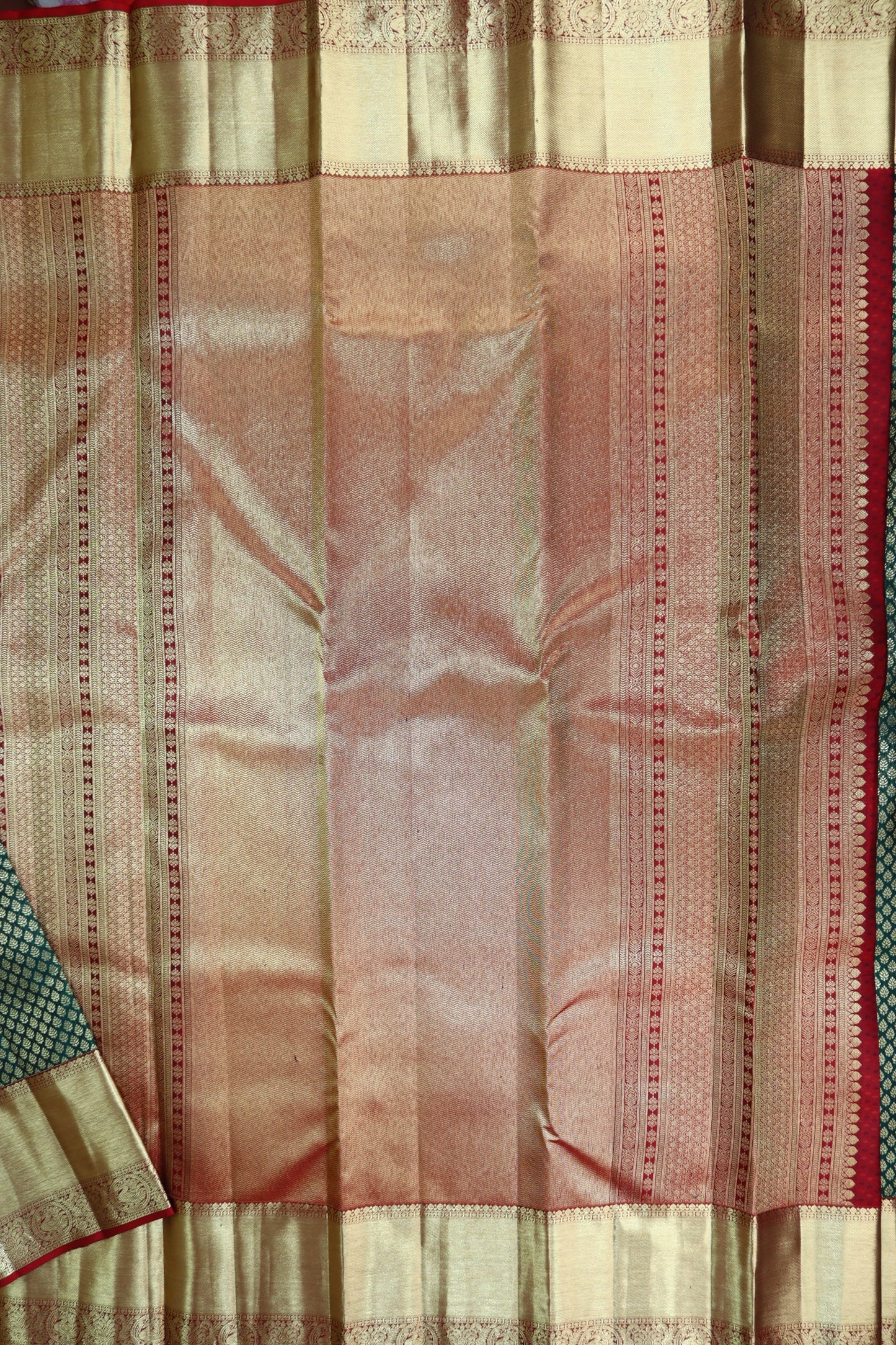 Enchanting Green Kanjipuram Saree From Weavers and Best on Online