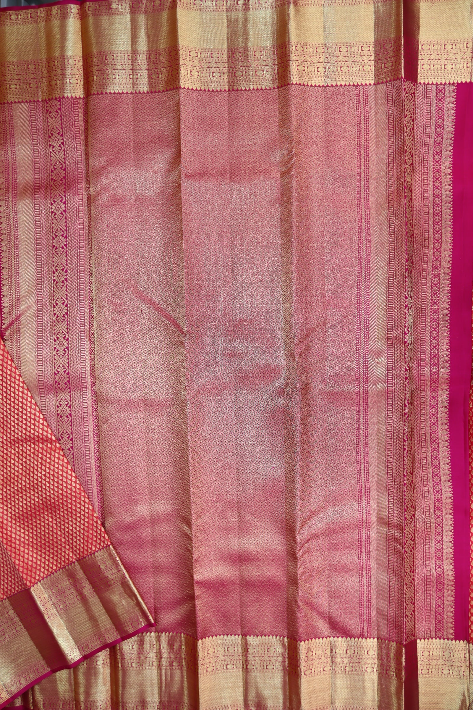 Luxurious Red Kanjipuram Saree From Weavers and Best on Online