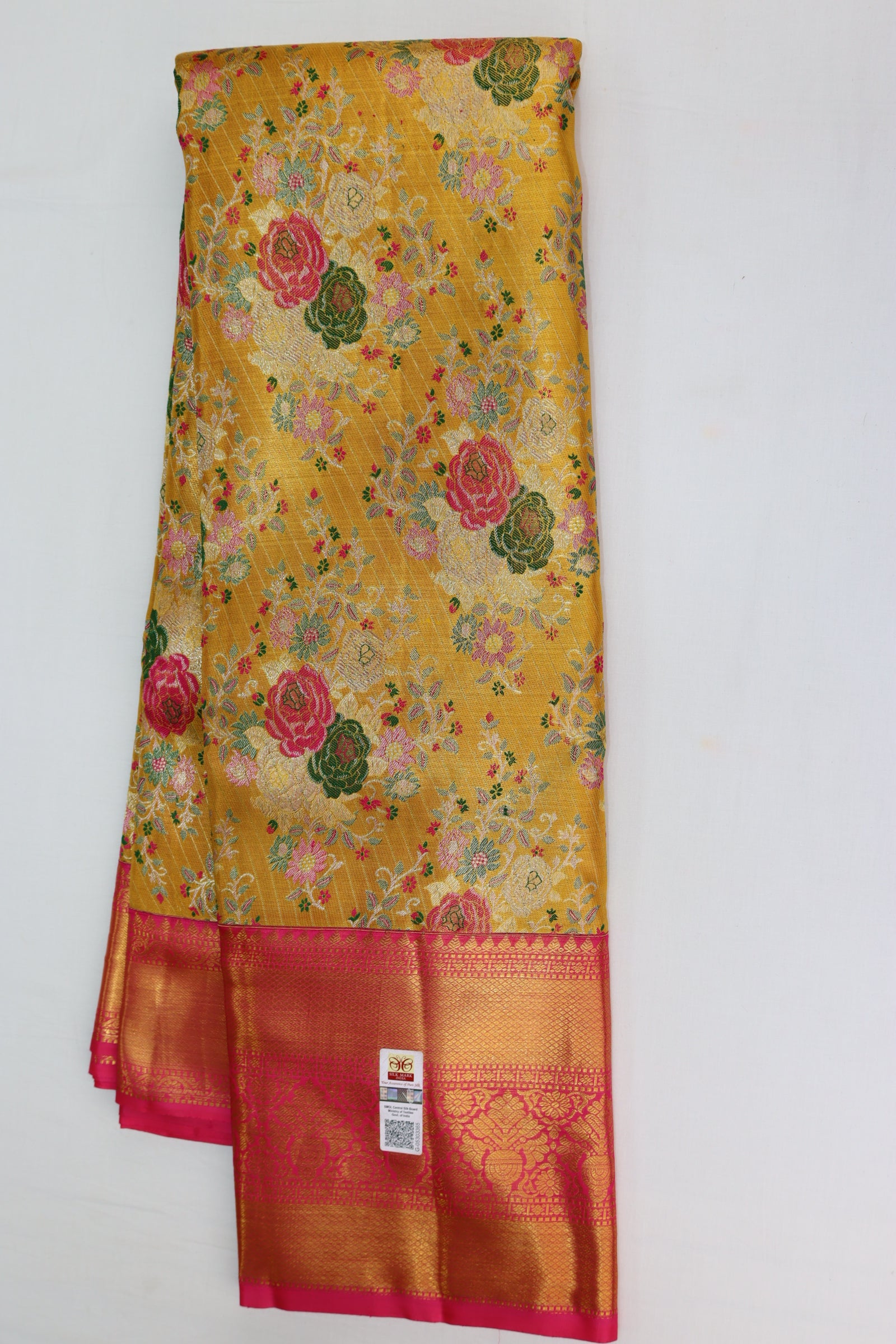 Traditional Yellow Kachipuram Silk saree From Weavers and Best on Online