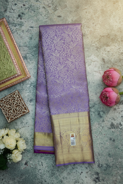 Elegant Lavender with Gold Kanchipuram Silk saree