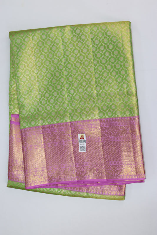 Classic Fresh Green Pure Kanchipuram Silk saree From Weavers and Best on Online
