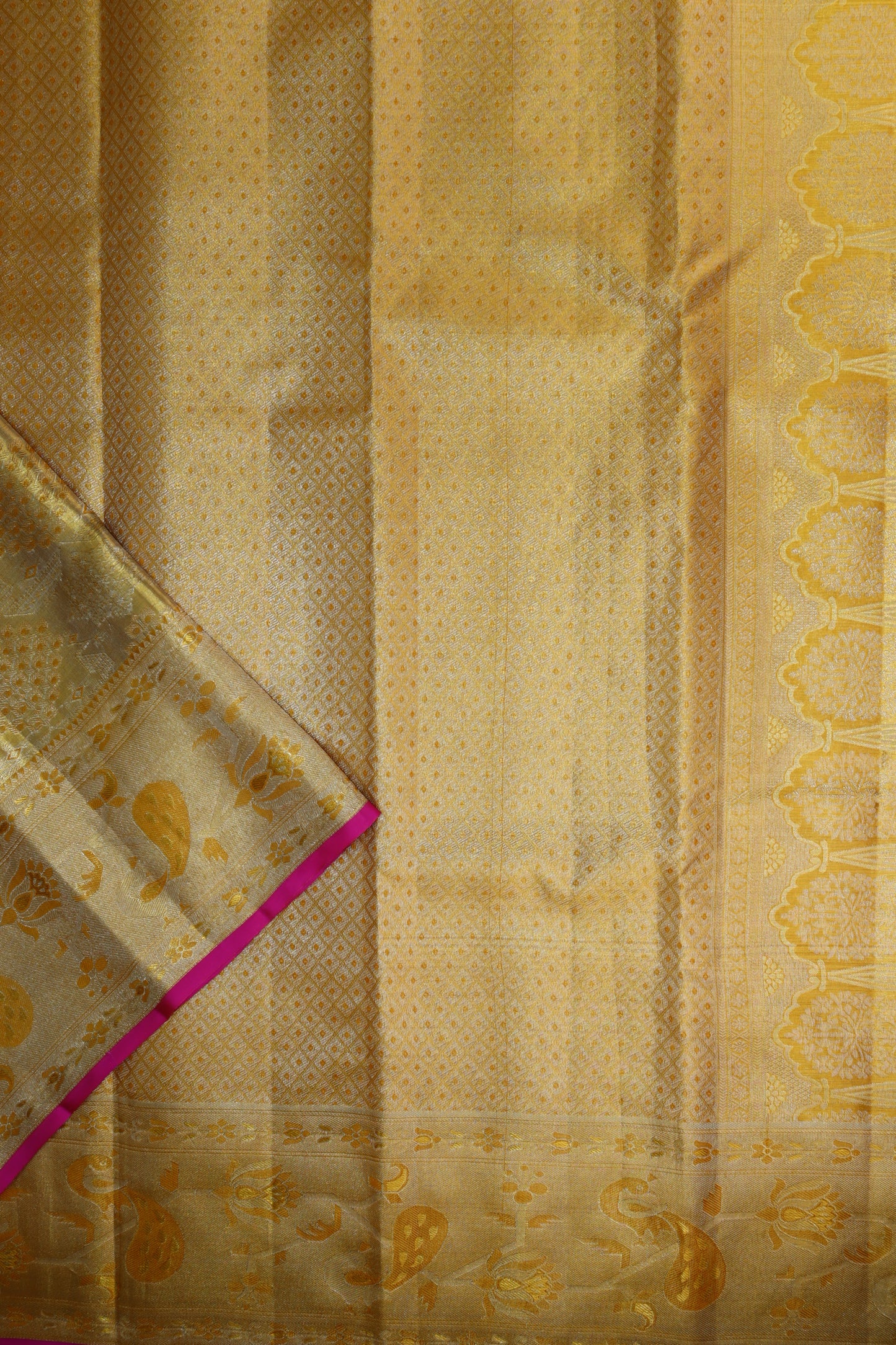 Lovely Gold Pure Kanjipuram Saree From Weavers and Best on Online