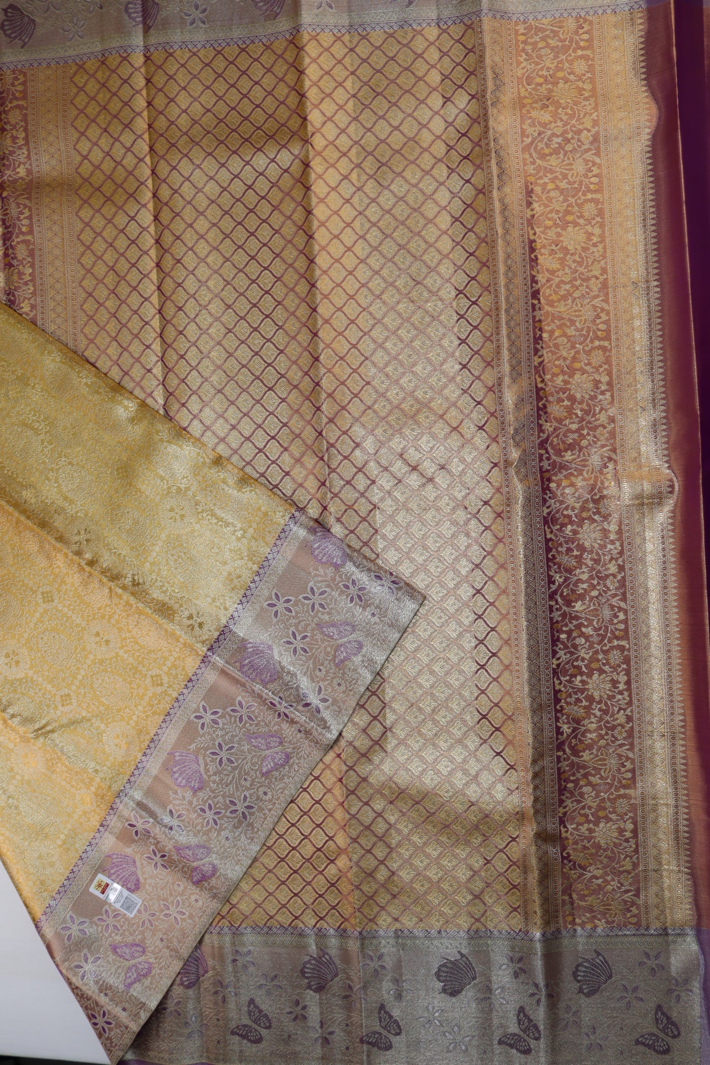 Exotic Gold  Kanjipuram Saree