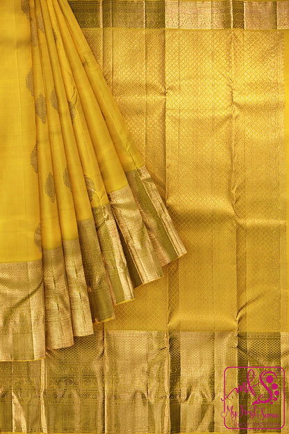 Traditional Yellow Kanchipuram Silk Saree From Weavers and Best on Online
